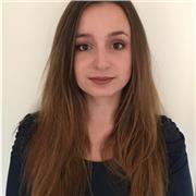 Etudiante motivée pour cours particuliers du collège à la terminale